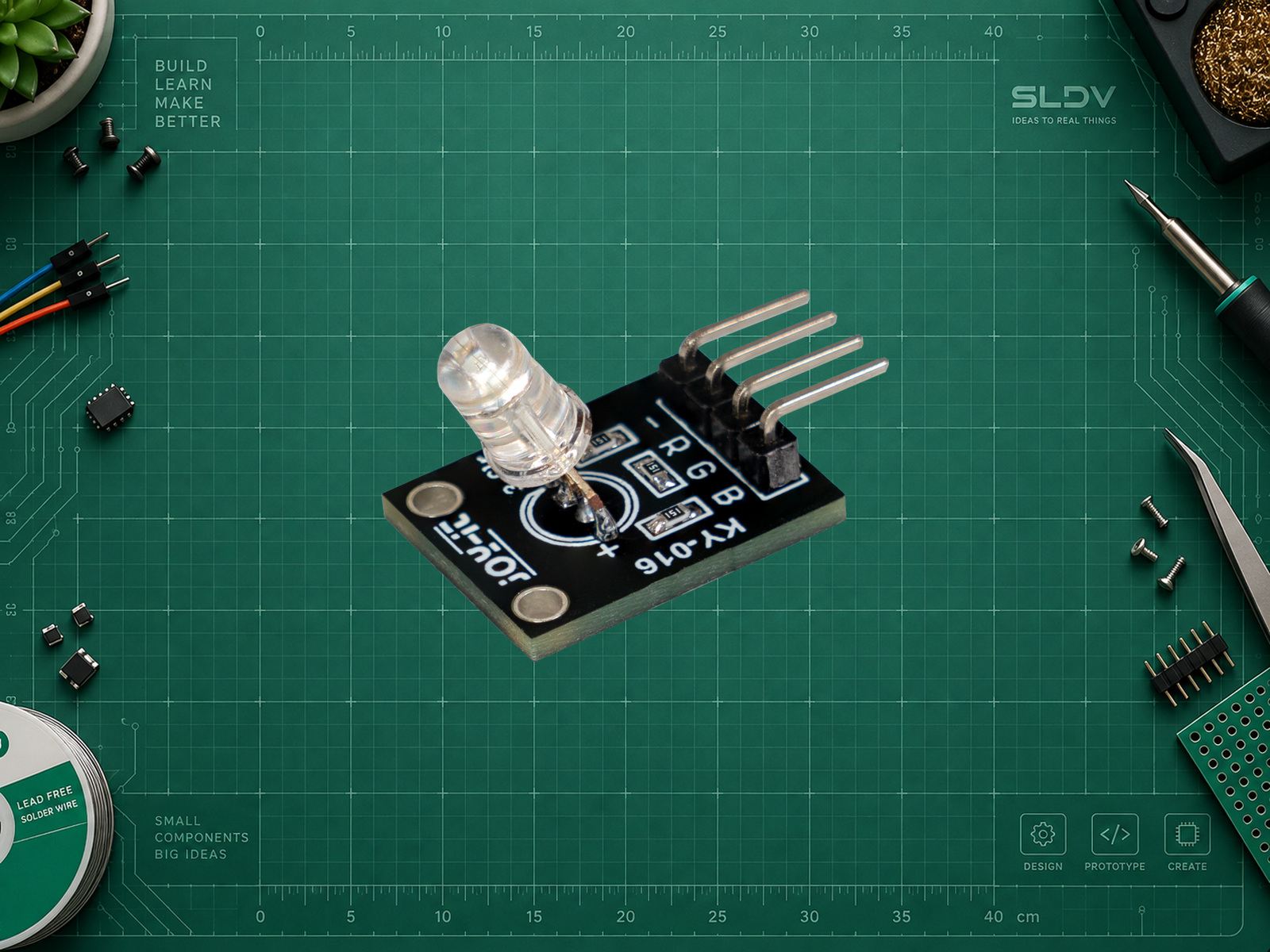 KY-016 · RGB-светодиод 5 мм. Реальное фото документированного исполнения на фоне SLDV LAB; исходные детали и маркировка сохранены.