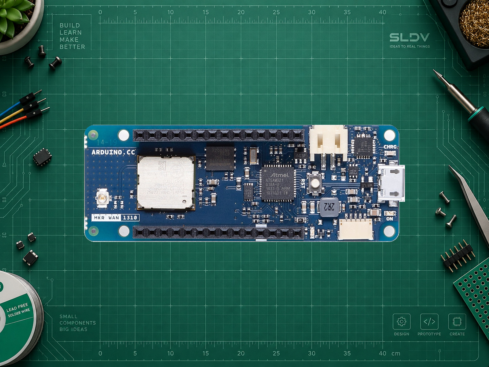 Arduino MKR WAN 1310 — реальная плата Arduino, вид целиком