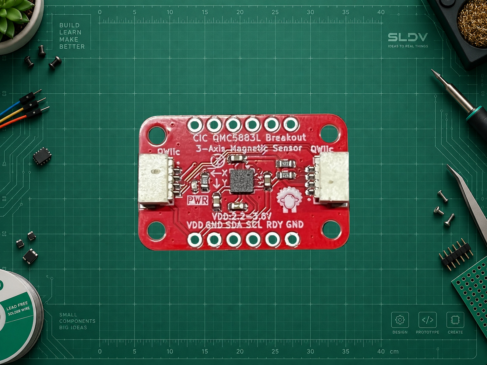 XPU Labs / AnalogLamb CIC-SEN0003 с QMC5883L на зелёном рабочем коврике