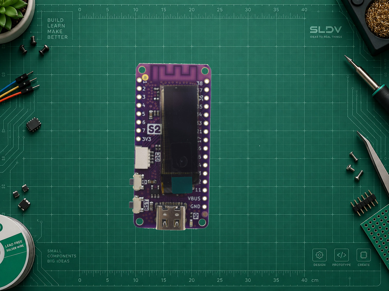 LOLIN S2 Pico v1.0.0 — OLED, 4 МБ Flash / 2 МБ PSRAM; фото производителя.