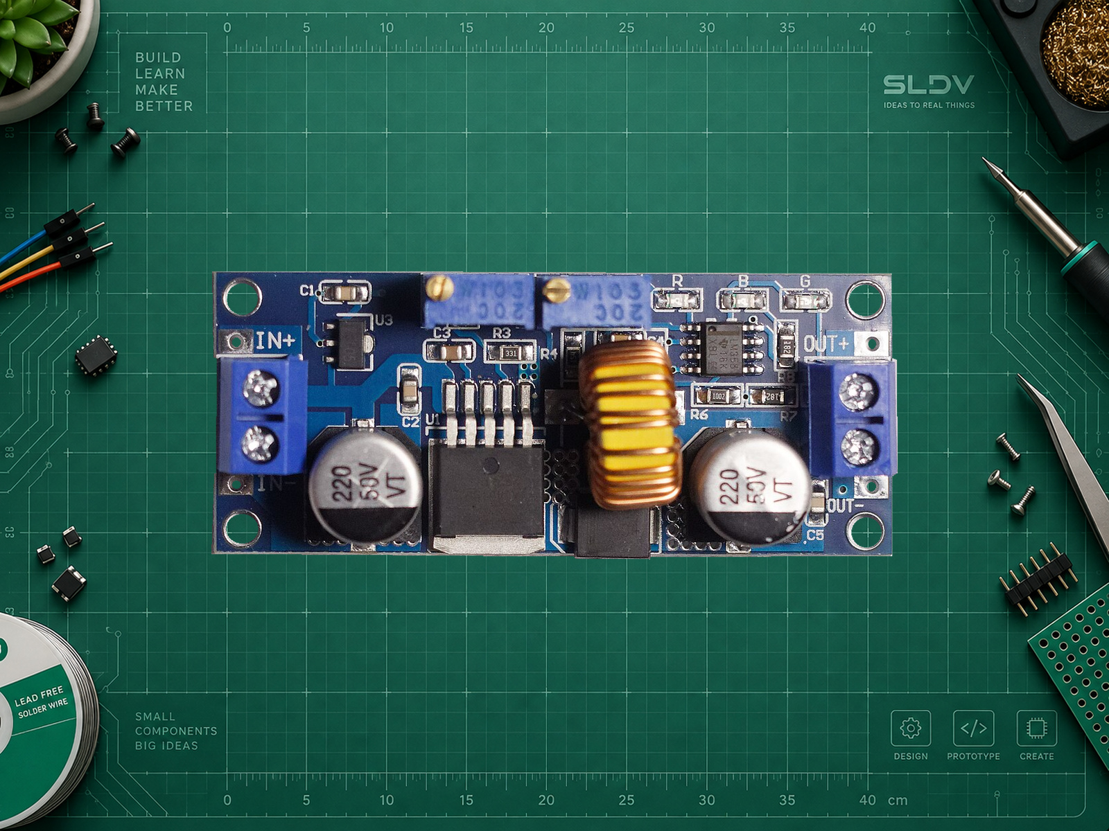 Модуль XL4015 CC/CV с двумя подстроечными резисторами; выделена верхняя плата исходного фото