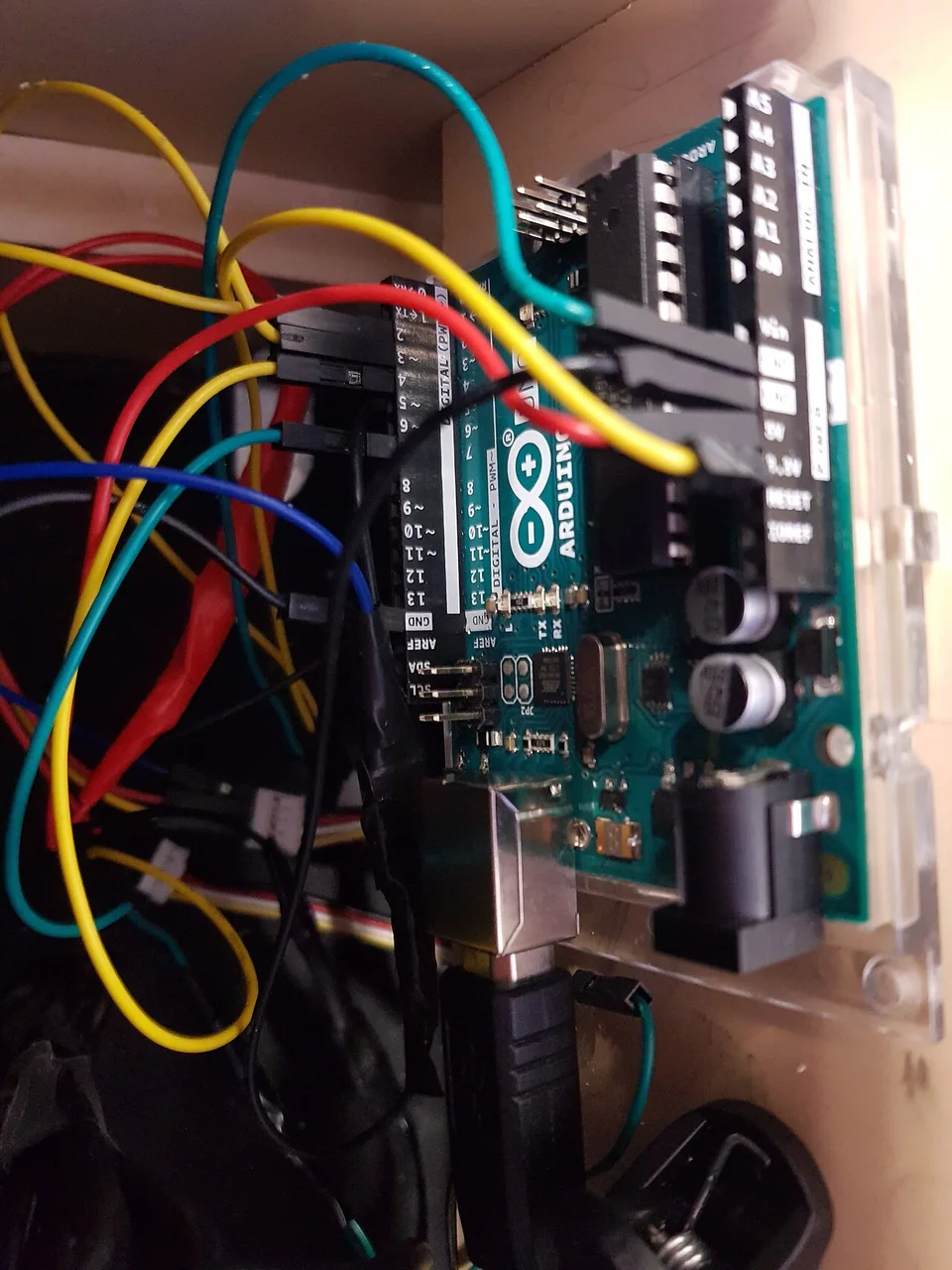 Плата Arduino Uno для программирования устройств